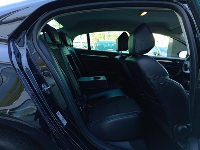 Renault Megane 1.5 dCi Intens EDC 
