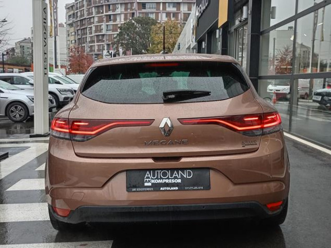 Renault Megane 1.5 dCi Limited EDC 
