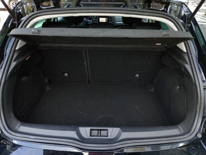 Renault Megane 1.5 dCi Limited EDC 