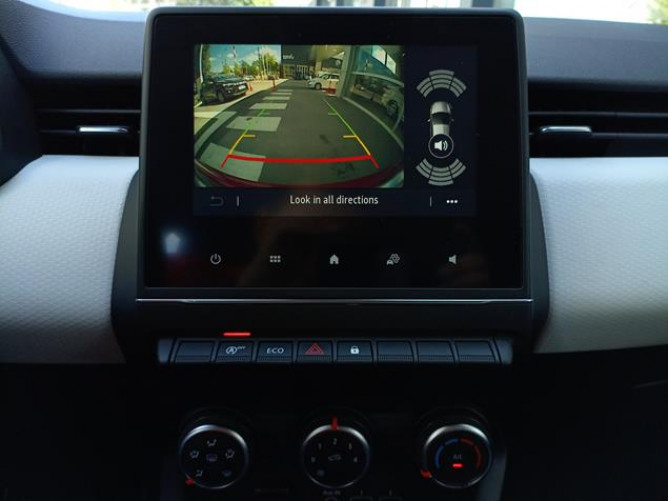 Renault Clio 1.0 TCE Limited CVT 
