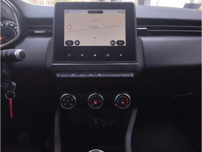 Renault Clio 1.0 