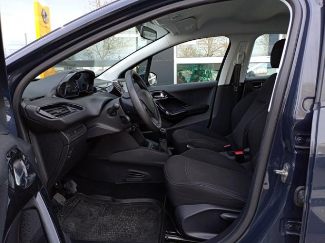 Peugeot 208 1.2 Active 
