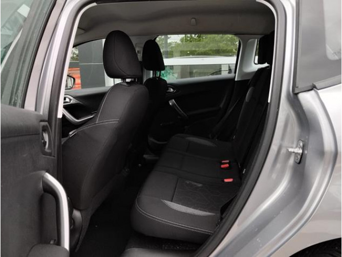Peugeot 2008 1.6HDI Active 