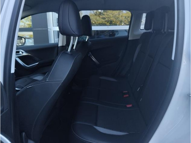 Peugeot 2008 1.5 HDI Allure AUT 