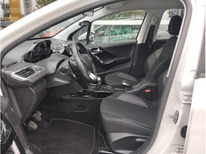 Peugeot 2008 1.5 HDI Active 