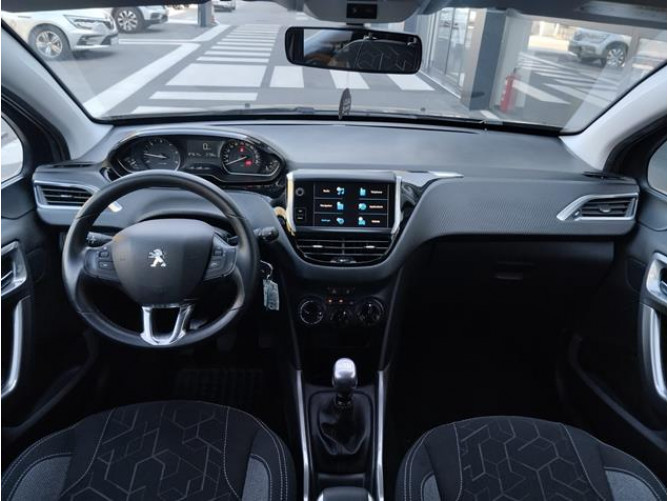 Peugeot 2008 1.5 HDI Business 