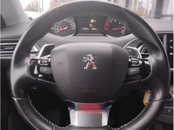 Peugeot 308 1.5 HDI Business AUT 