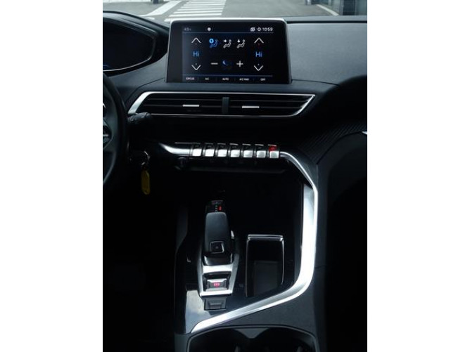 Peugeot 3008 1.6 HDI Business AUT 