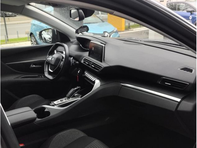 Peugeot 3008 1.5 HDI Business AUT 