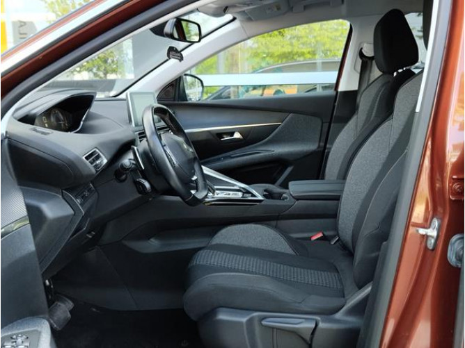 Peugeot 3008 1.5 HDI Business AUT 