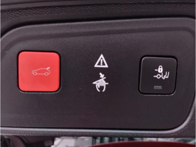 Peugeot 3008 2.0 HDI Allure AUT 