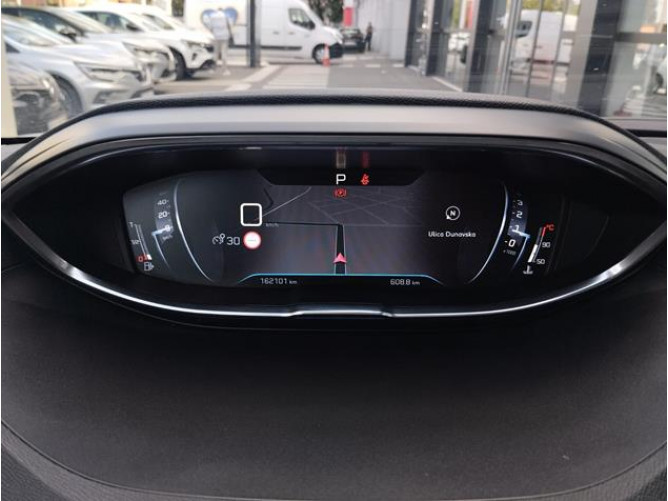 Peugeot 5008 1.5 HDI Business 
