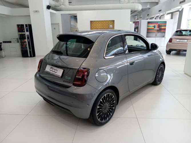 Fiat 500e BEV Hatchback 23,65 KWH 95ks  –LA PRIMA 