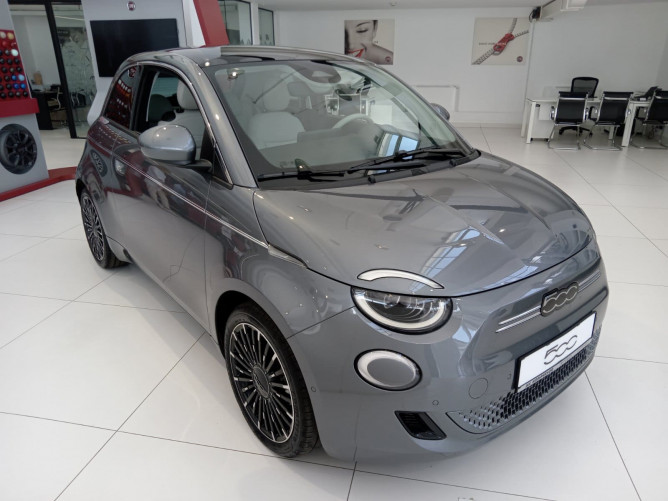 Fiat 500e BEV Hatchback 23,65 KWH 95ks  –LA PRIMA 