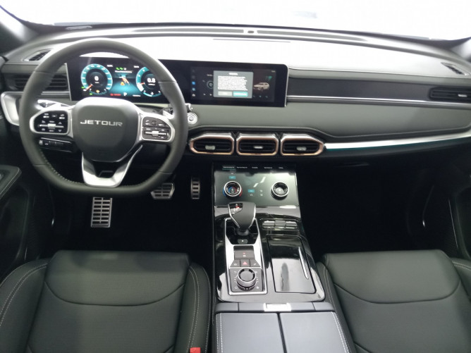 Jetour X70 Plus 1.6T 190ks 7DCT 
