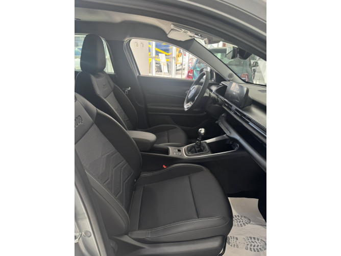 Jeep Avenger 1.2 100ks MT6 Altitude  MT6 