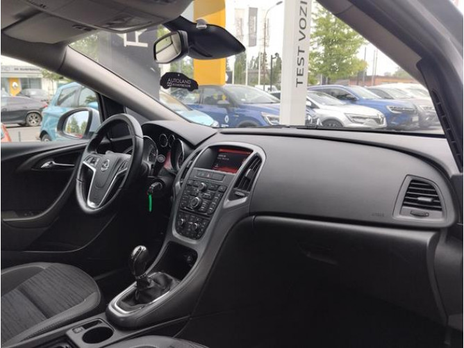 Opel Astra J 1.4 Enjoy 