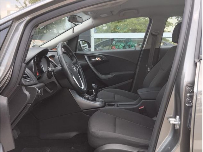 Opel Astra J 1.4 tng Enjoy 