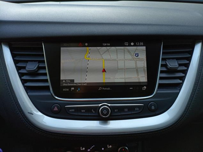 Opel Grandland X 1.5 HDI Business AUT 