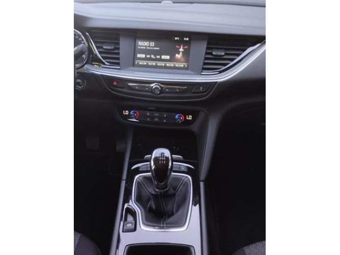 Opel Insignia 1.6 cdti Edition 
