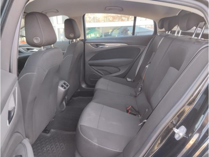 Opel Insignia 1.6 cdti Edition 
