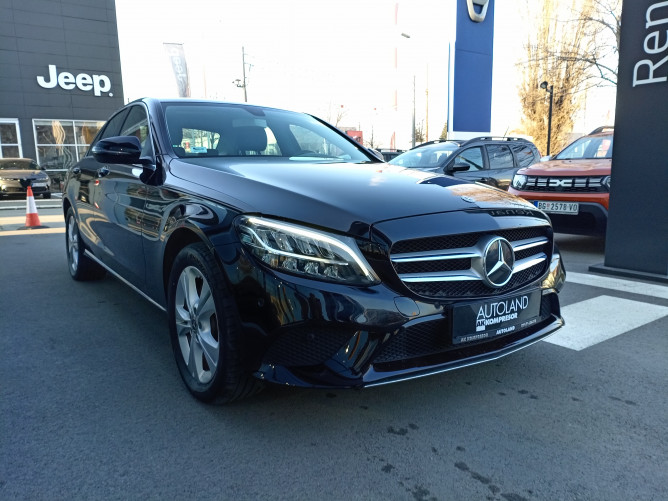 Mercedes Benz C 220 D 4MATIC 