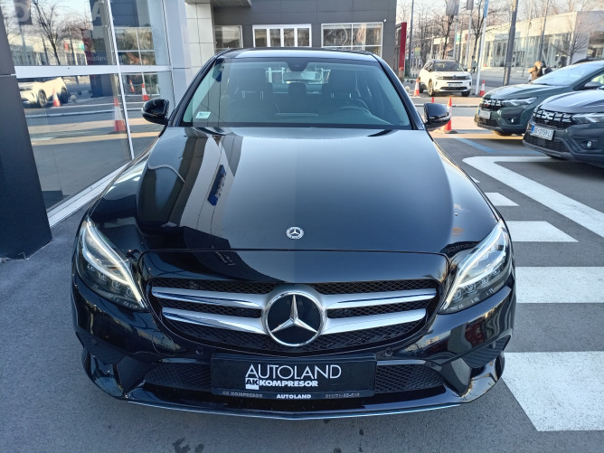 Mercedes Benz C 220 D 4MATIC 