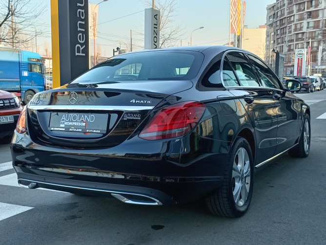 Mercedes Benz C 220 D 4MATIC 