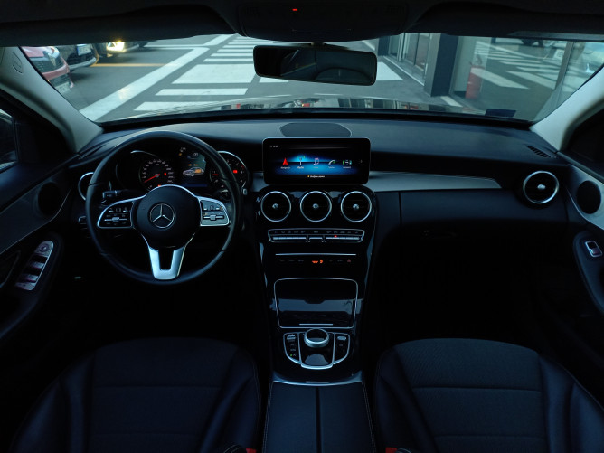 Mercedes Benz C 220 D 4MATIC 
