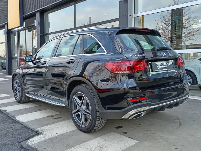 Mercedes Benz GLC 220 D 4MATIC 