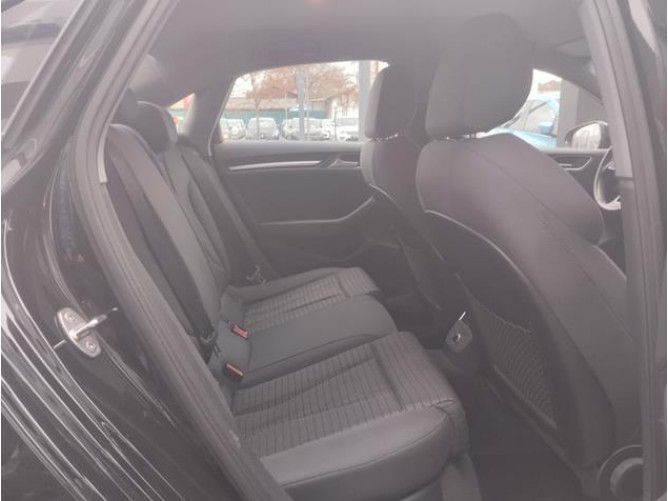 Audi A3 1.6 TDI Design 