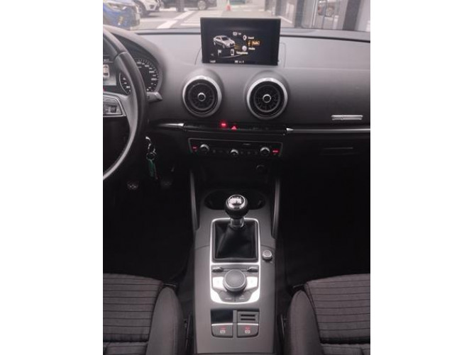 Audi A3 1.6 TDI Design 