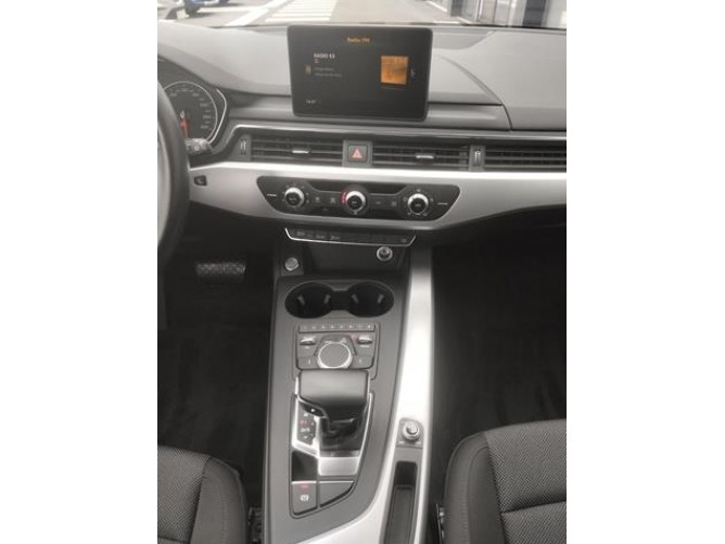 Audi A4 2.0 TDI Aut 