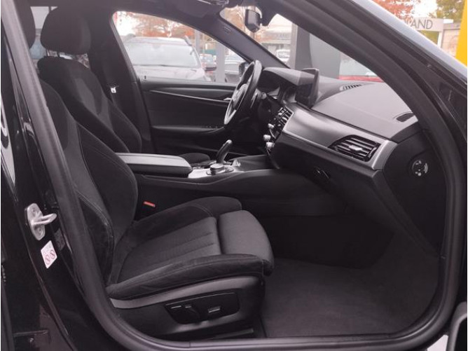 BMW 520 2.0 XDrive M 