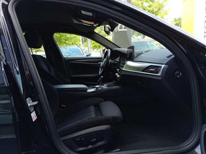 BMW 520 2.0 XDrive M 