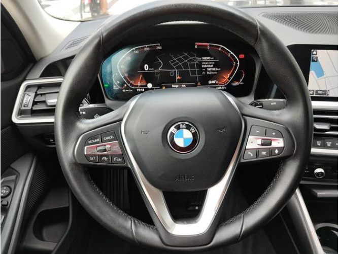 BMW 320 D xDrive AUT 