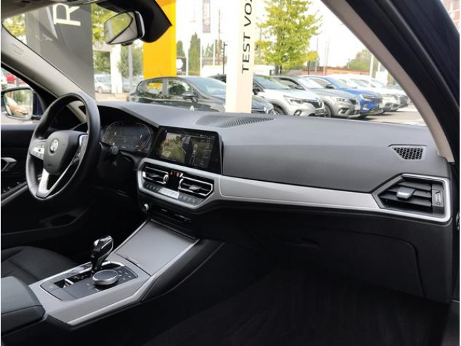 BMW 320 D xDrive AUT 