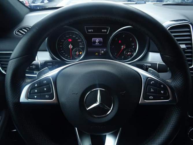 Mercedes Benz GLE 350 350 D 4 MATIC 
