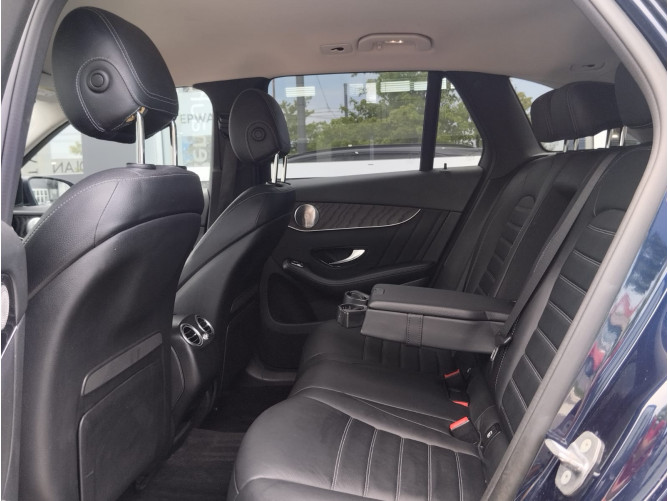 Mercedes Benz GLC 250 D 4MATIC 
