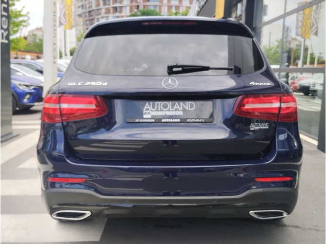 Mercedes Benz GLC 250 D 4MATIC 
