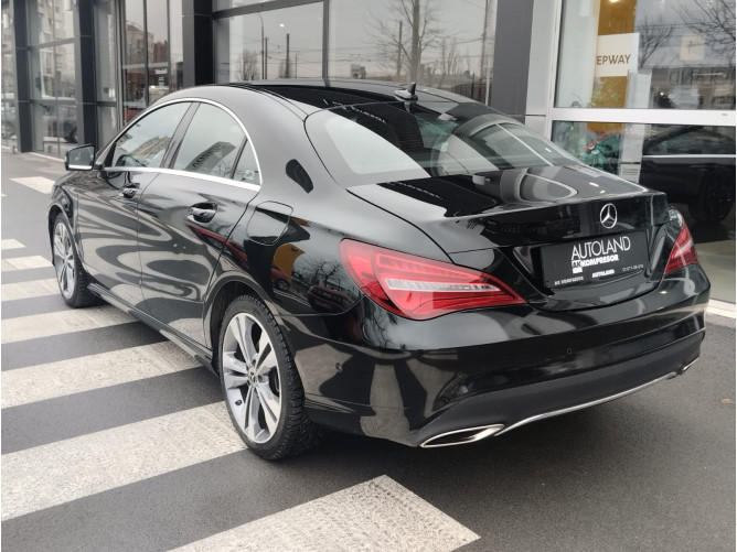 Mercedes Benz CLA 180 1.6 AUT 