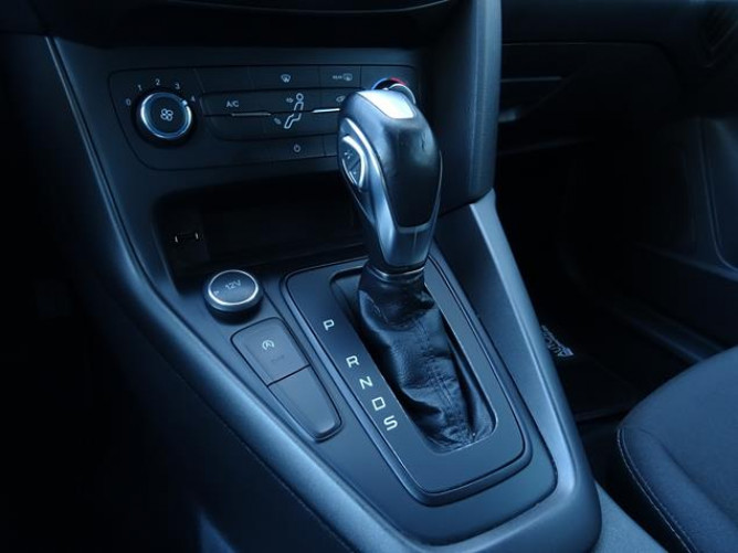 Ford Focus 1.0 Trend AUT 