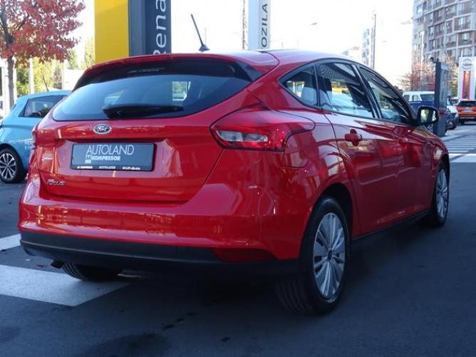 Ford Focus 1.5 tdci Trend 