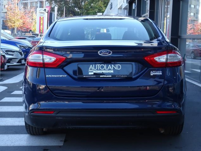 Ford Mondeo 1.5 Trend 