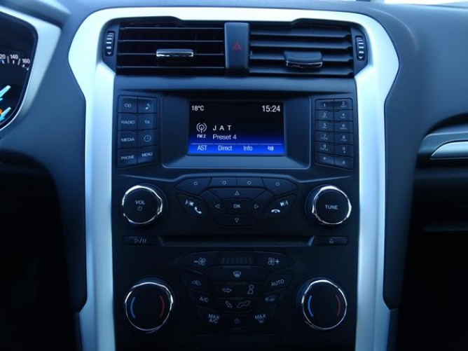 Ford Mondeo 1.5 Trend 