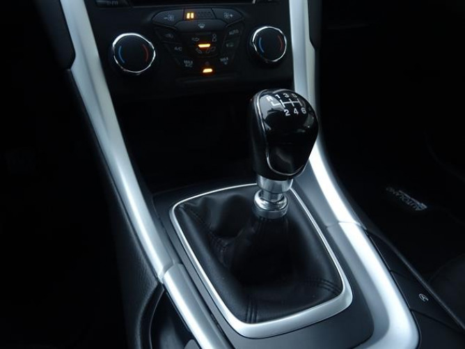 Ford Mondeo 1.5 Trend 