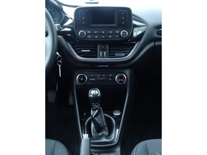 Ford Fiesta 1.1 Trend 