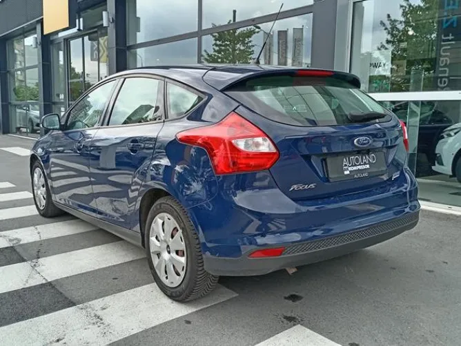 Ford Focus 1.6 vct Trend 