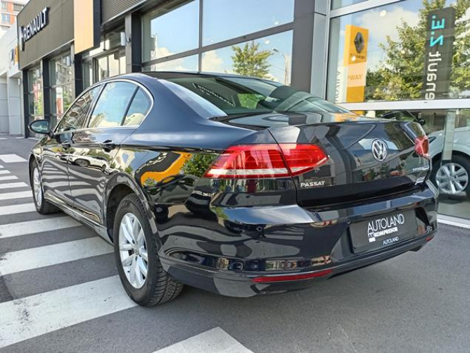 Volkswagen Passat B8 2.0 TDI Comfortline 