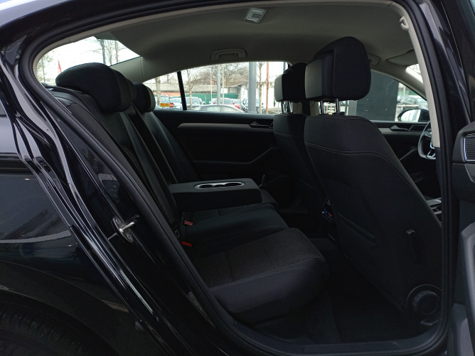 Volkswagen Passat B8 2.0 TDI Comfort DSG 